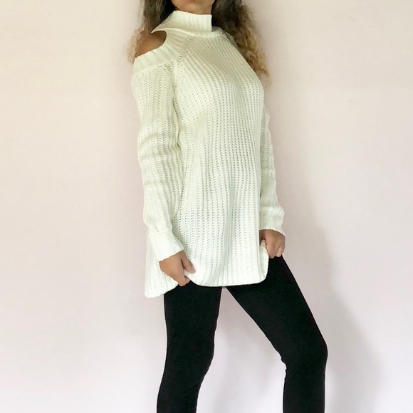 Ivory sweater top - Picture 2 of 4